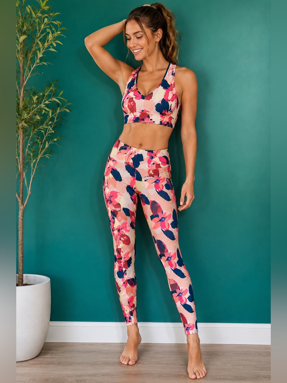 Senita Floral Print Sports Bra & High-Waisted Leggings Set | Women’s Activewear